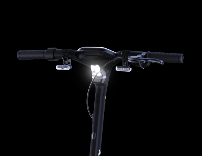 Elektriskais skrejritenis Segway KickScooter P100
ww­w.e-sco­oterid­er.co­m
Tas ir jauns,... Рига - изображение 5