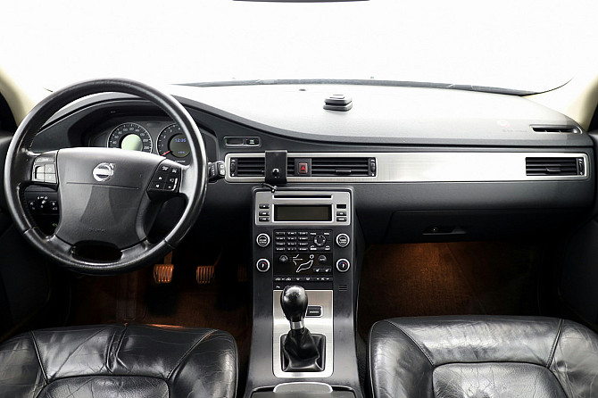 Volvo V70 Summum 2.5 T 147kW Tallina - foto 5
