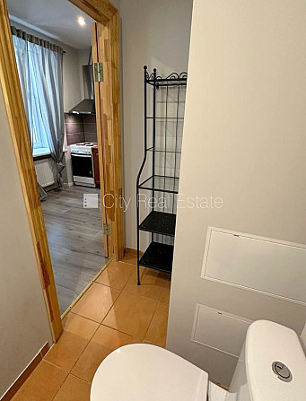 Pagalma māja, renovēta māja, labiekārtots apzaļumots pagalms, slēgts pagalms, ir lifts, Rīga - foto 6