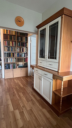 Fasādes māja, renovēta māja, restaurēta māja, vieta automašīnai, ieeja no ielas, studio Rīga - foto 16