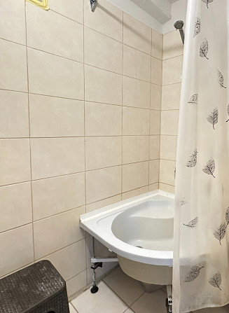 Продаётся просторная 3-комнатная квартира (61, 5 м²) в районе Кенгарагс отличное расположение для... Rīga - foto 6