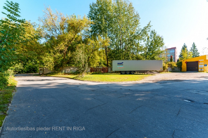 Iznomā telpas ar izlietni Šmerlī, "Rīgas kinostudija" ēkā, 1. stāvā. Platība sastāv no vienas telpas Рига - изображение 8