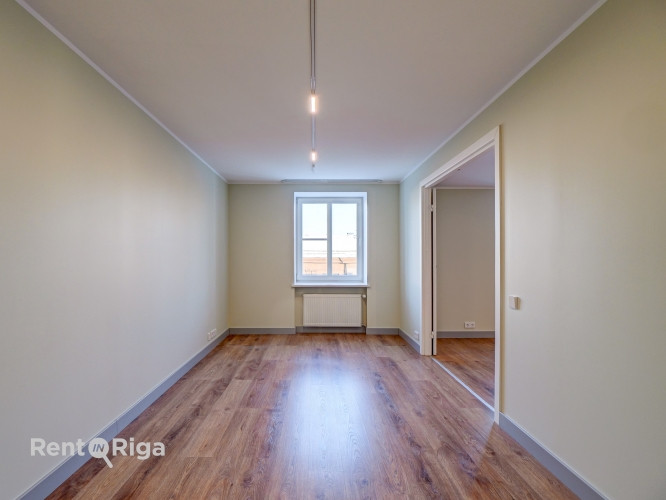 Five-room apartment in the Quiet Centre, located in a renovated building at 3 Pumpura Street.  The a Рига - изображение 16