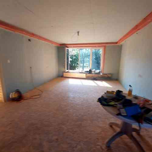 Продаётся трёхэтажный жилой дом в Огре с отличными возможностями для Огре и Огрский край