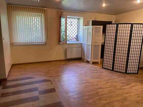 Сдаётся в аренду коммерческое здание в стратегически выгодном месте!  Предлагаем Rīga