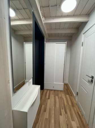 Ilgtermiņa īrei pieejams mūsdienīgs un līdz detaļām pārdomāts studio tipa dzīvoklis Rīga - foto 6