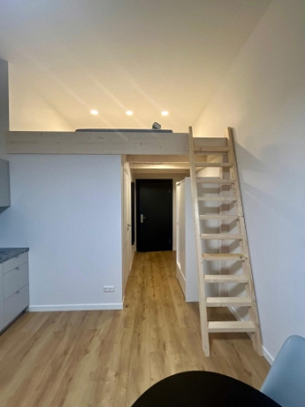 Ilgtermiņa īrei pieejams mūsdienīgs un līdz detaļām pārdomāts studio tipa dzīvoklis Rīga - foto 4