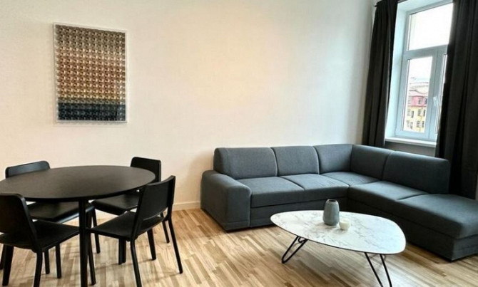 Izīrē 3-istabu dzīvokli, 52 m2 platībā Skolas ielā 13, Rīgā.  Dzīvokļa plānojums sastāv Rīga - foto 2