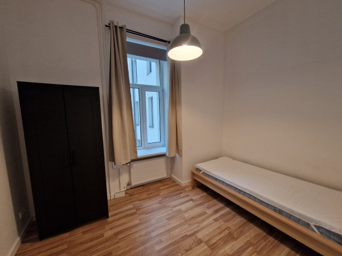 Izīrē 3-istabu dzīvokli, 52 m2 platībā Skolas ielā 13, Rīgā.  Dzīvokļa plānojums sastāv no 2 izolētā Рига - изображение 18