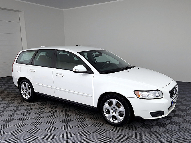 Volvo V50 Estate Facelift 1.6 D4 80kW Таллин - изображение 1