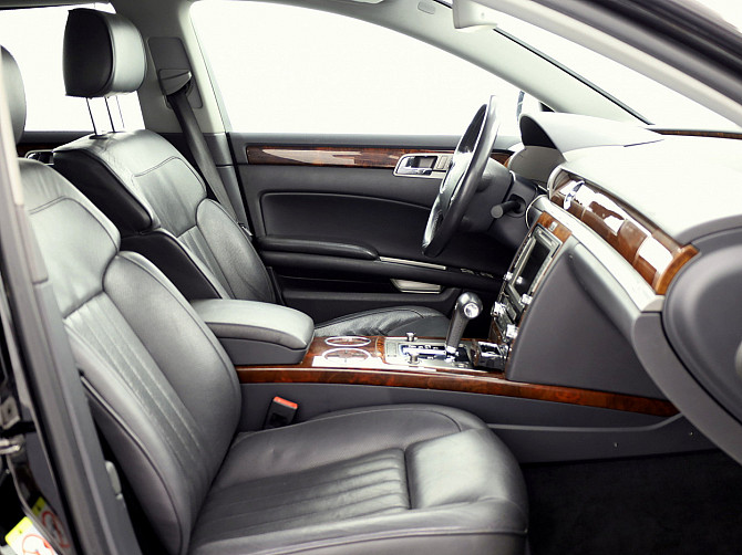 Volkswagen Phaeton Long Facelift 3.0 TDI 176kW Таллин - изображение 6