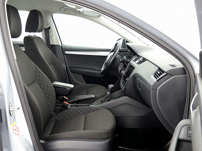 Skoda Octavia Comfortline ATM 1.0 85kW Таллин - изображение 6