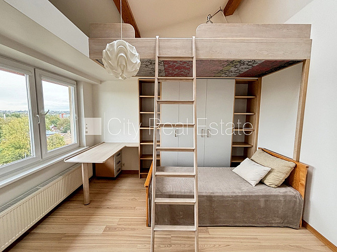 Здание во дворе, реновированный дом, закрытый двор, вход с улицы и со двора, Рига - изображение 7