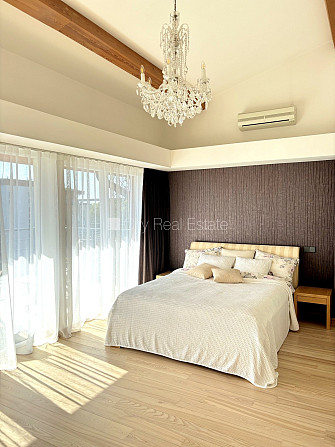 Здание во дворе, реновированный дом, закрытый двор, вход с улицы и со двора, Рига - изображение 12