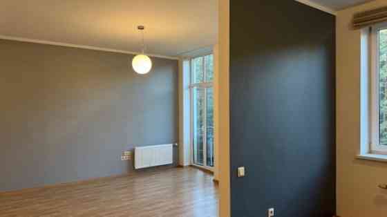 Продаётся 2-комнатная квартира в Валдлаучи!  Просторная двухкомнатная квартира в Рига