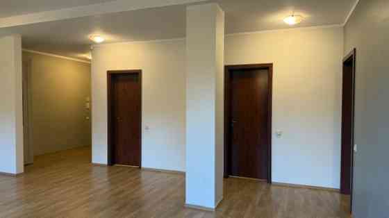 Продаётся 2-комнатная квартира в Валдлаучи!  Просторная двухкомнатная квартира в Рига