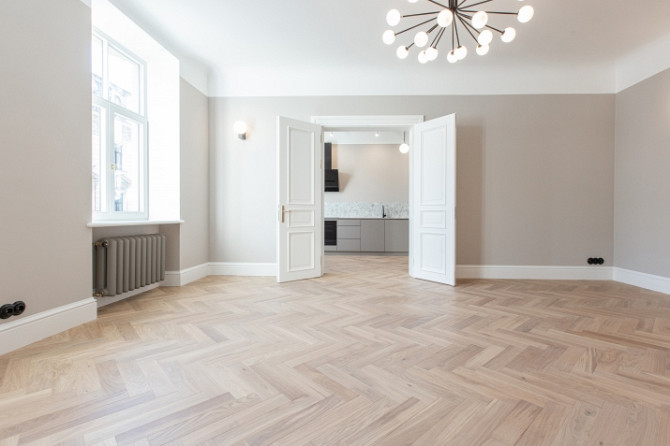 Эксклюзивная полностью реставрированная квартира у Верманского сада  Доступна с Рига - изображение 2