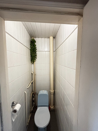 Pārdod 3 istabu dzīvokli Upesciemā, Strauta ielā 1
Kluss un zaļš apvidus, tikai 15 minūšu... Другой - изображение 8