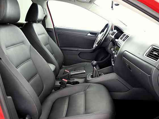 Volkswagen Jetta Highline 2.5 125kW Tallina