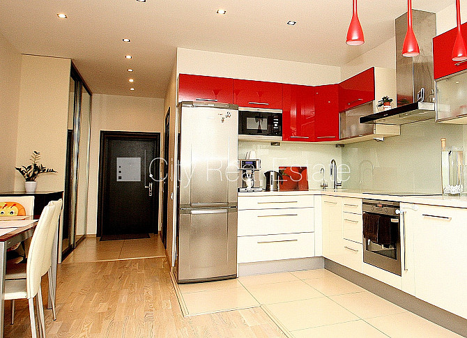 Земля в собственности, новостройка, благоустроенная озеленённая территория, Рига - изображение 18