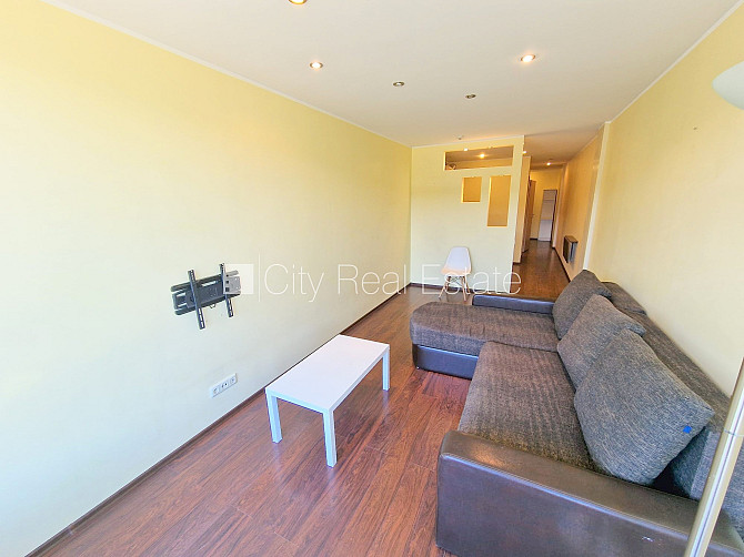 Новостройка, фасадный дом, закрытый двор, возможность аренды парковки, вход с Рига - изображение 9