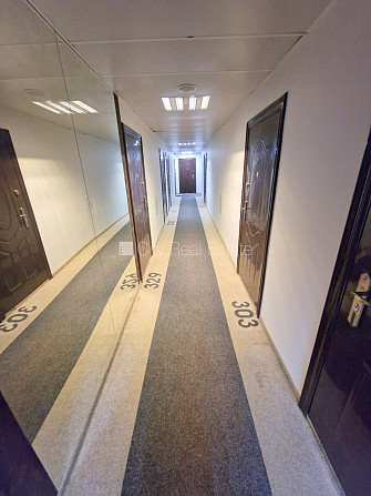 Новостройка, фасадный дом, закрытый двор, возможность аренды парковки, вход с Рига - изображение 20