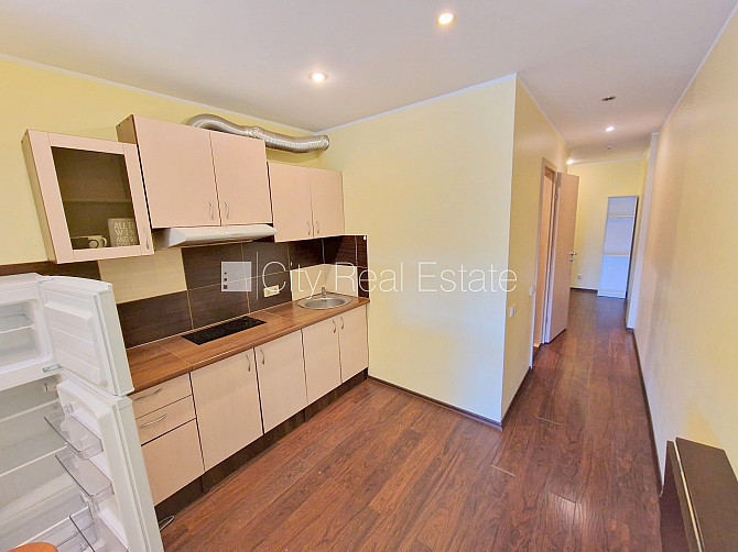 Новостройка, фасадный дом, закрытый двор, возможность аренды парковки, вход с Рига - изображение 4