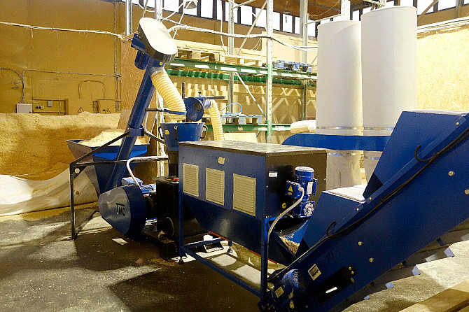 Продаётся линия по производству гранул.
Линия состоит из:
Granulation Line Ldg-3000 (Kombi),... Rīga - foto 1