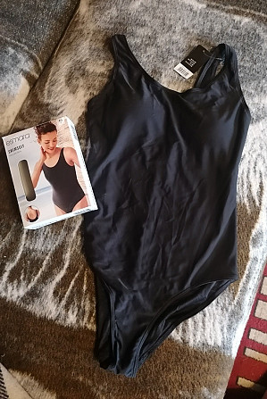 Купальник новый, не подошел по размеру. Модель классическая, есть чашечки. Рига - изображение 1