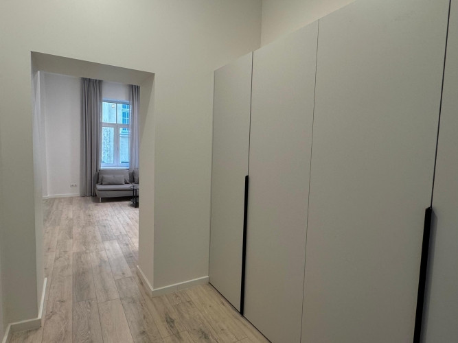 Mеблированная 2-комнатная квартира в Тихом центре Риги.  Квартира с высокими Рига - изображение 8