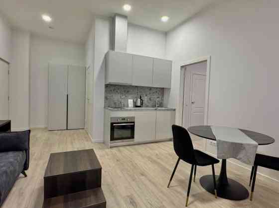 Сдается меблированная 2-комнатная квартира в Тихом центре.  Планировка квартиры Rīga