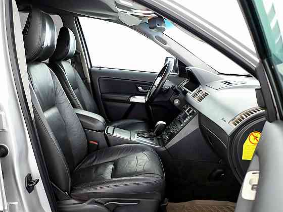 Volvo XC90 Summum ATM 2.4 D5 120kW Tallina