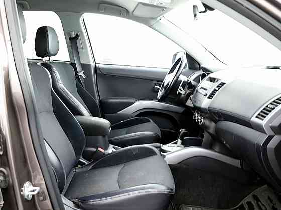 Mitsubishi Outlander Facelift LPG 2.4 125kW Таллин