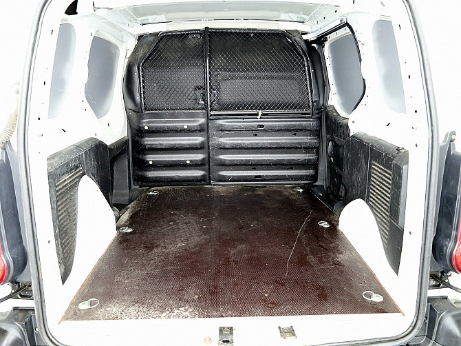 Peugeot Partner Van 1.6 HDi 55kW Таллин - изображение 8