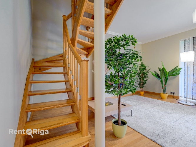 Реконструированный, качественно и со вкусом обставленный двухэтажный таунхаус в Огре и Огрский край - изображение 7