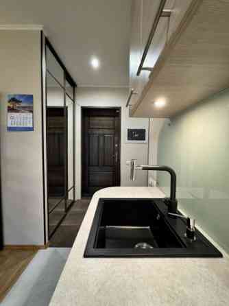 Сдается в долгосрочную аренду 3-комнатная квартира после ремонта с установленной Rīga