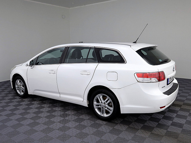 Toyota Avensis Comfort 2.0 D-4D 93kW Таллин - изображение 4