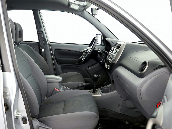 Toyota RAV4 Linea Sol ATM 2.0 110kW Таллин - изображение 6