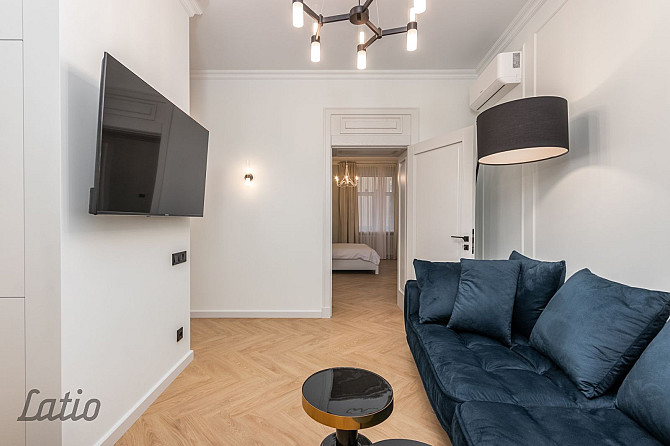 Lielisks 3 istabu dzīvoklis, 76  kv.m, 2/5 st., pirmskara laika māja, jauns lifts, gaumīgi Rīga - foto 5