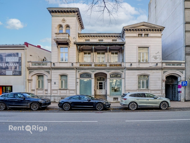 Сдаются в аренду коммерческие помещения в доме в стиле модерн в центре города!  В Рига - изображение 1