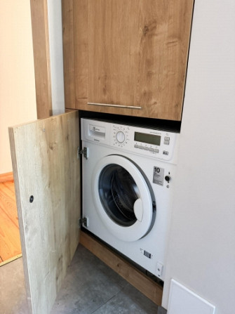 Izīrē gaišu un mājīgu 3 istabu dzīvokli Āgenskalnā!  Māja ar trīs stāviem un četriem dzīvokļiem, tāp Рига - изображение 3