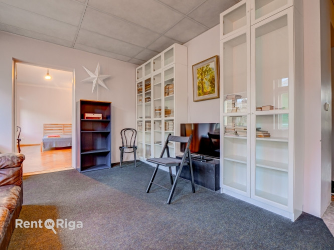 Ilgtermiņa īrei piedāvā dzīvokli ar iekļautu autostāvvietu!  3 - istabu dzīvoklis, kas Rīga - foto 12