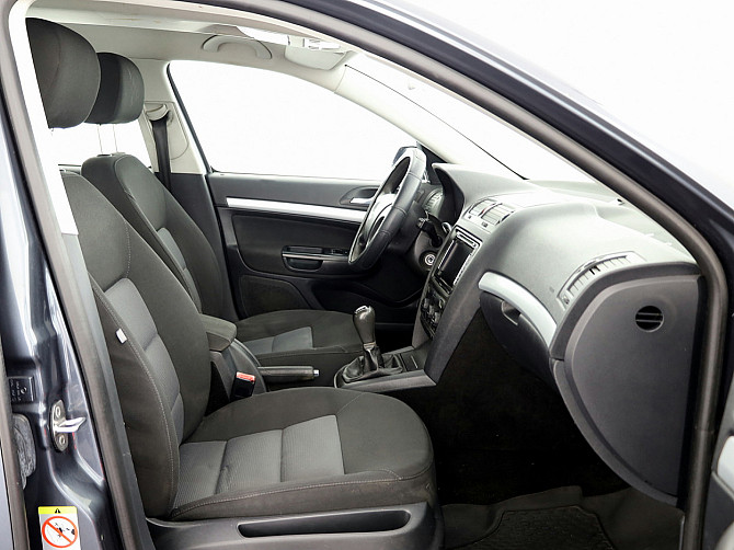 Skoda Octavia Comfortline 1.6 75kW Tallina - foto 6