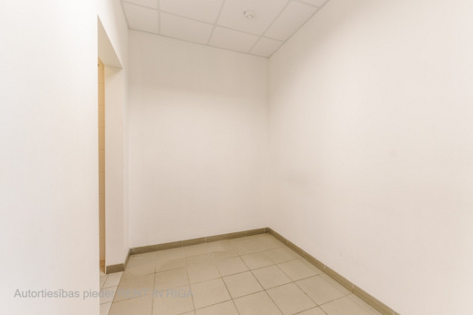 Складские помещения на пересечении улиц Даугавгривас и Твайконю.  Фасадное Рига - изображение 9