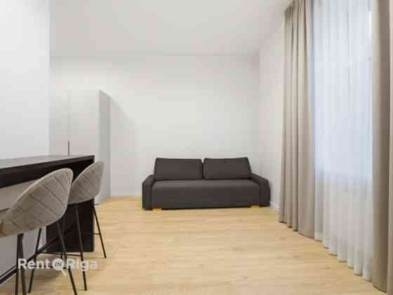 Mеблированная студия в центре Риги  Находится в отреставрированном историческом Rīga