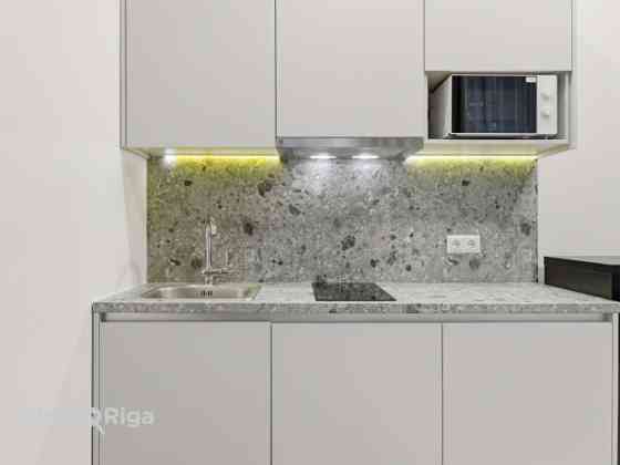 Mеблированная студия в центре Риги  Находится в отреставрированном историческом Rīga