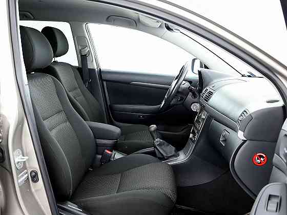 Toyota Avensis Linea Sol Facelift 2.0 108kW Tallina