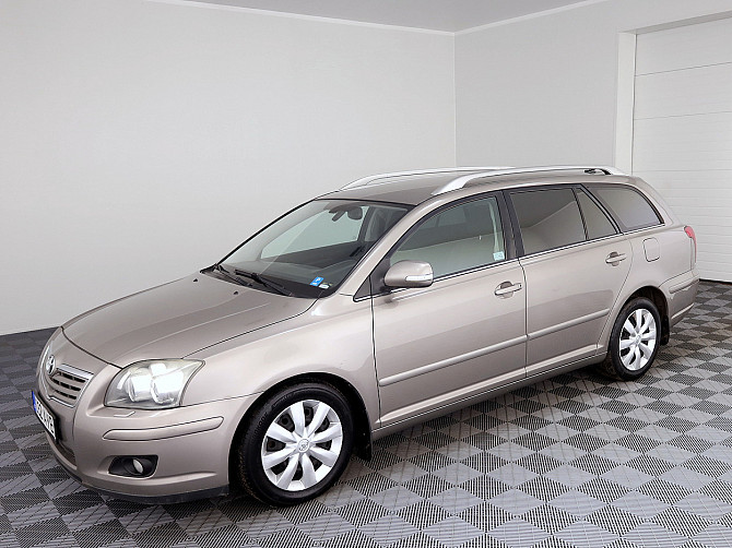 Toyota Avensis Linea Sol Facelift 2.0 108kW Tallina - foto 2