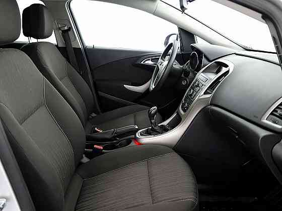 Opel Astra Elegance 1.6 85kW Таллин