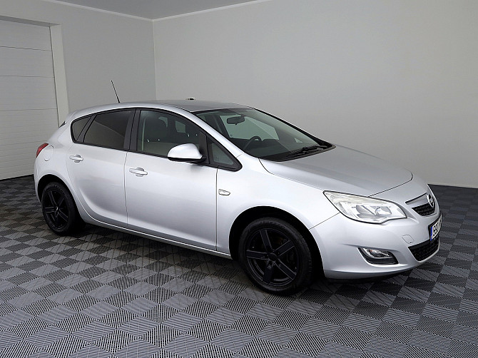 Opel Astra Elegance 1.6 85kW Tallina - foto 1